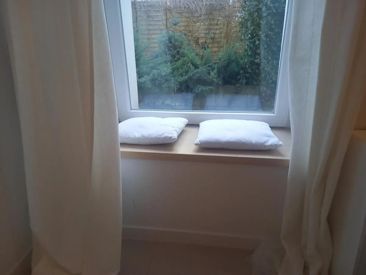 Centrum Krakowa, Apartament Z Ogrodem I Parkingiem Poland