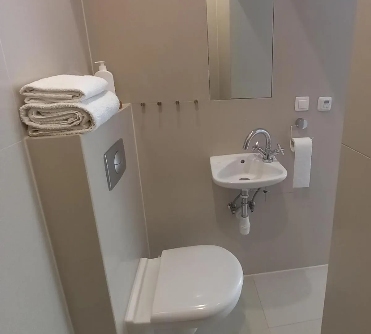 Centrum Krakowa, Apartament Z Ogrodem I Parkingiem Poland